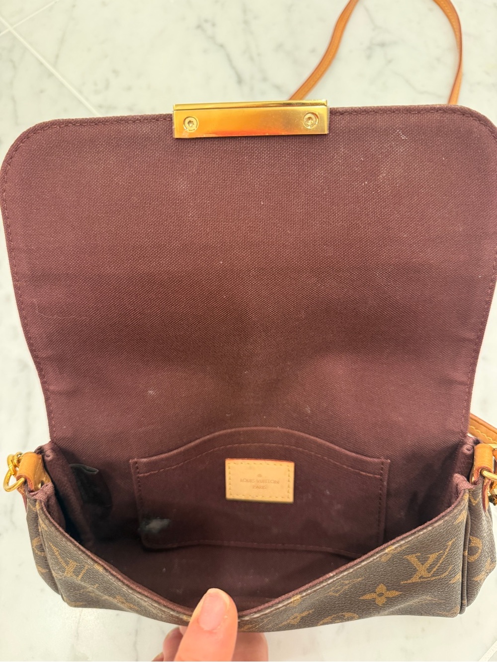 LOUIS VUITTON Louis Vuitton Monogram
Favorite MM Shoulder Bag Chain Clutch - Picture 5 of 7